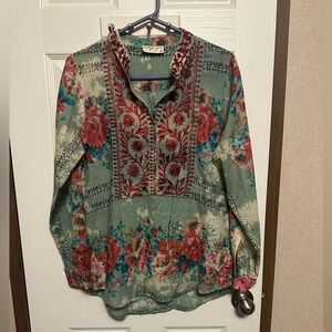 Elegant Floral Green Blouse with Red Accents